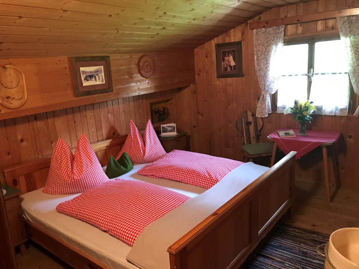 ホラースバッハ・イム・ピンツガウ Senninger Alm Bed & Breakfast エクステリア 写真