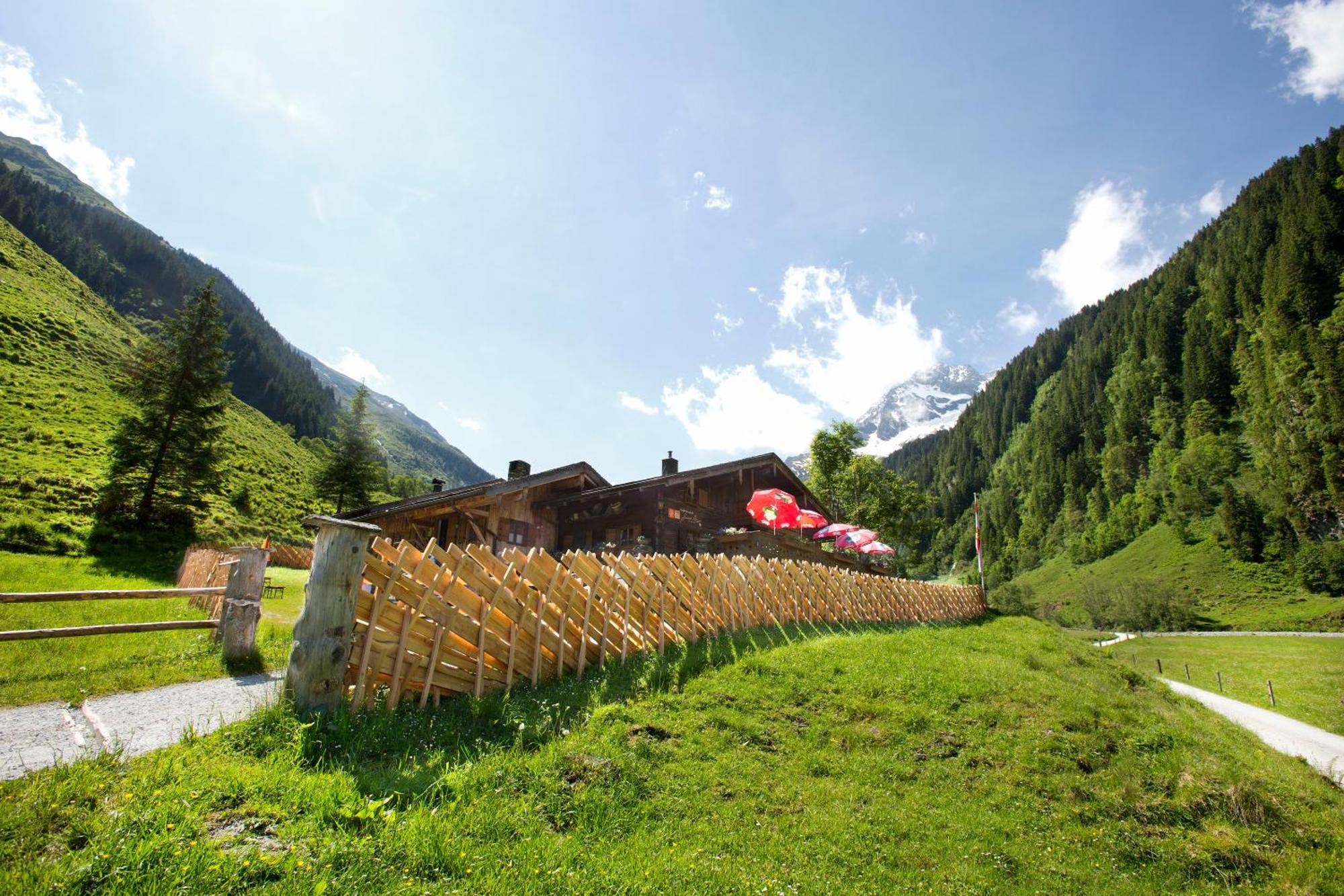 ホラースバッハ・イム・ピンツガウ Senninger Alm Bed & Breakfast エクステリア 写真