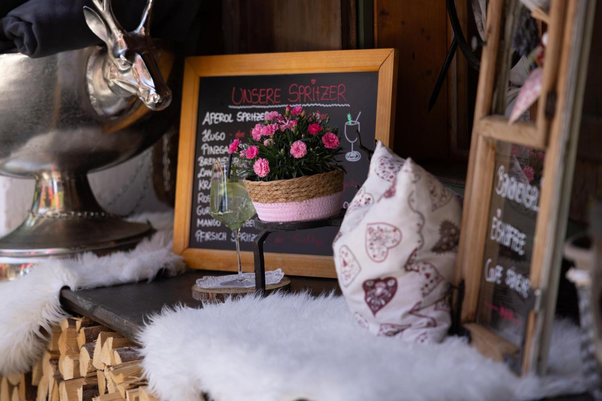 ホラースバッハ・イム・ピンツガウ Senninger Alm Bed & Breakfast エクステリア 写真